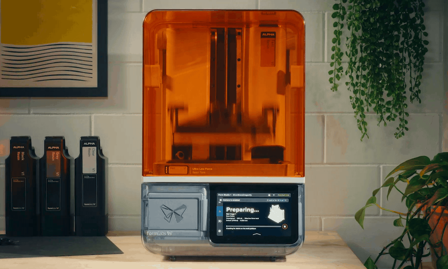 Time-lapse of Form Studio 1 printing a part as the time remaining counts down