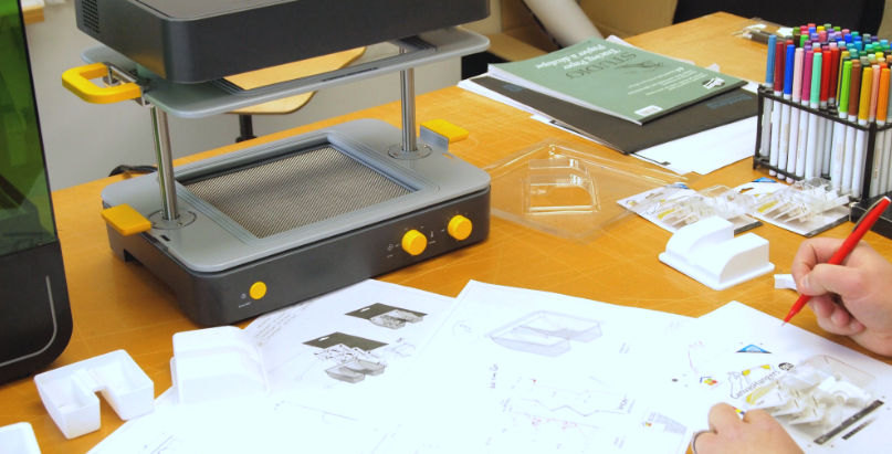 Custom Molds in Minutes: The Case for a Desktop Vacuum Former