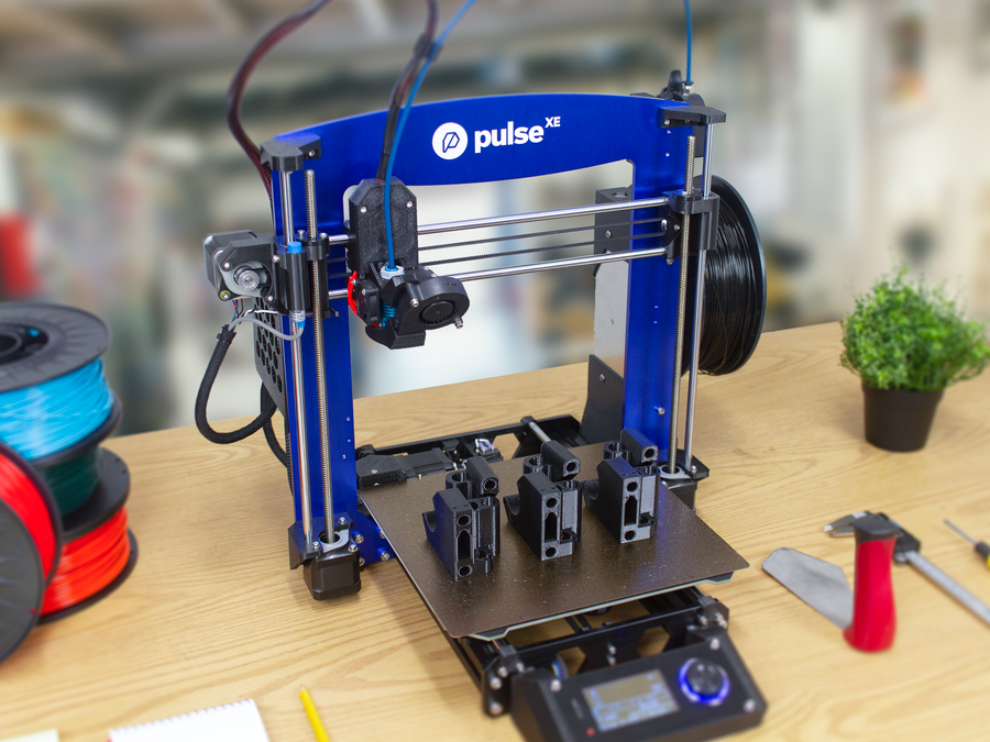 CLEARANCE - LayerLock Powder Coated PEI Build Plate 9.5" x 10"