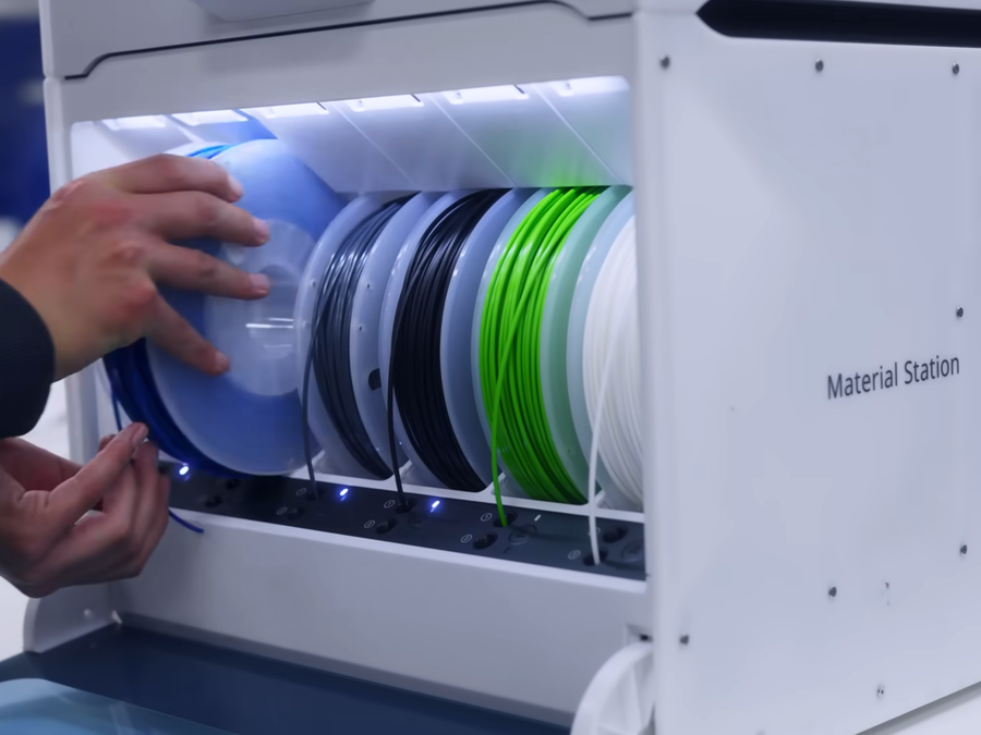 UltiMaker S6 3D Printer Pro Bundle - Flex Build Plate with 3 Year UltiMakerCare Plan