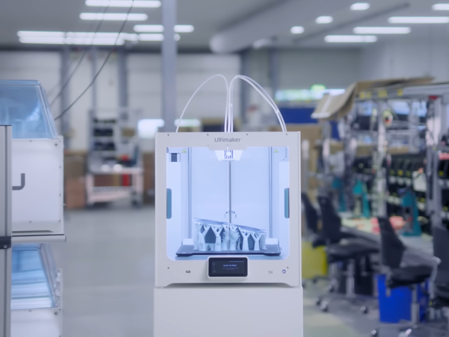 UltiMaker S6 3D Printer Pro Bundle with Glass Build Plate