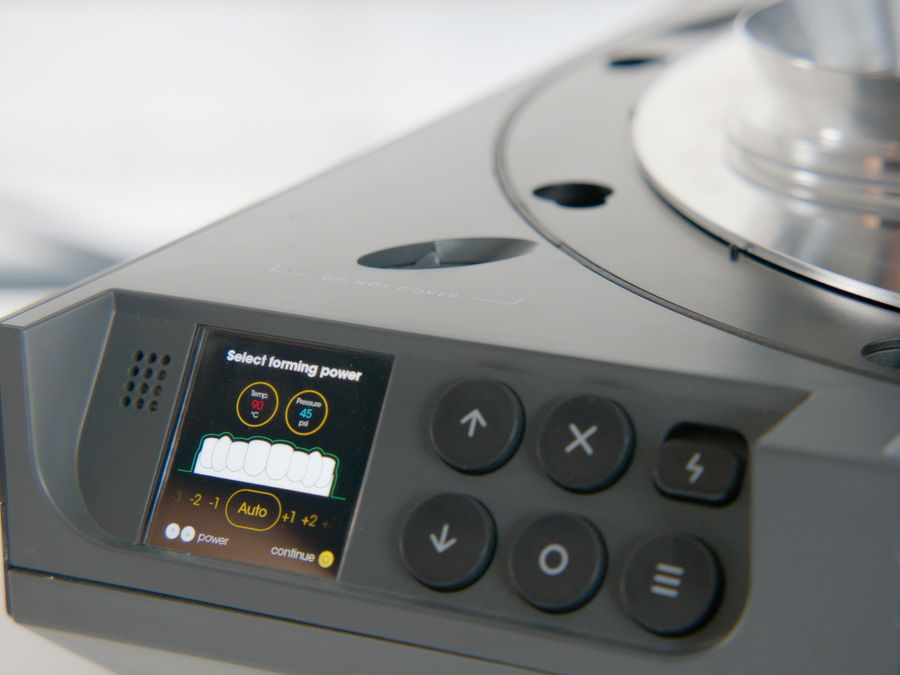 Mayku Multiplier Dental Desktop Pressure Former
